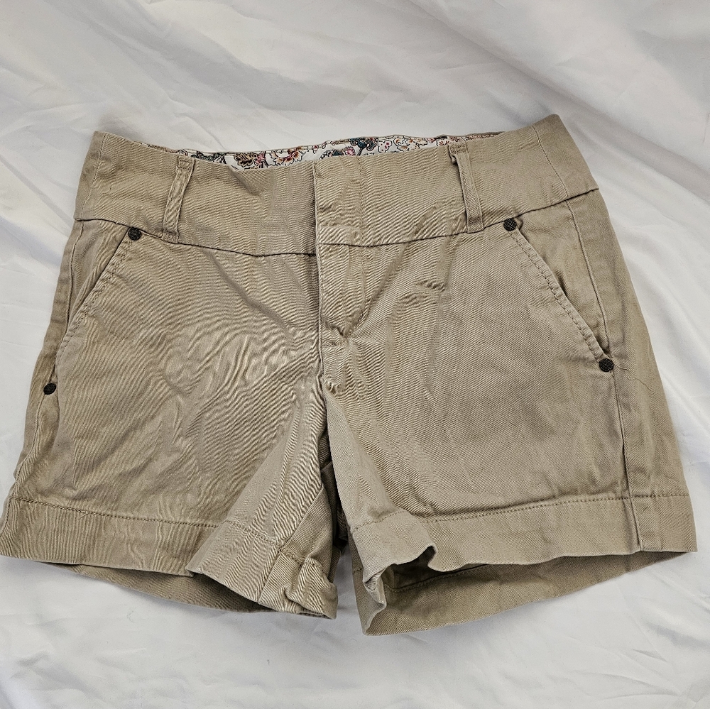 Women's Tan Shorts